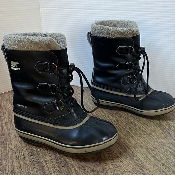 Sorel Kids Waterproof Boots Winter Snow boots Black Size 3 - Picture 2 of 10